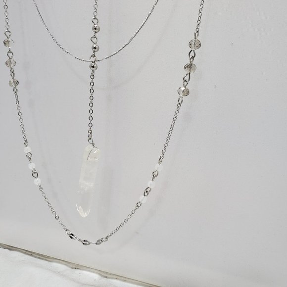 silver chain quartz crystal 3 row layered necklace - Picture 3 of 12